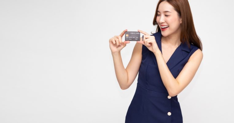 信用卡年費豁免