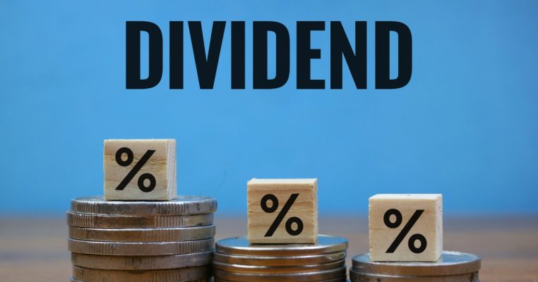 十隻支持退休生活的收息港股